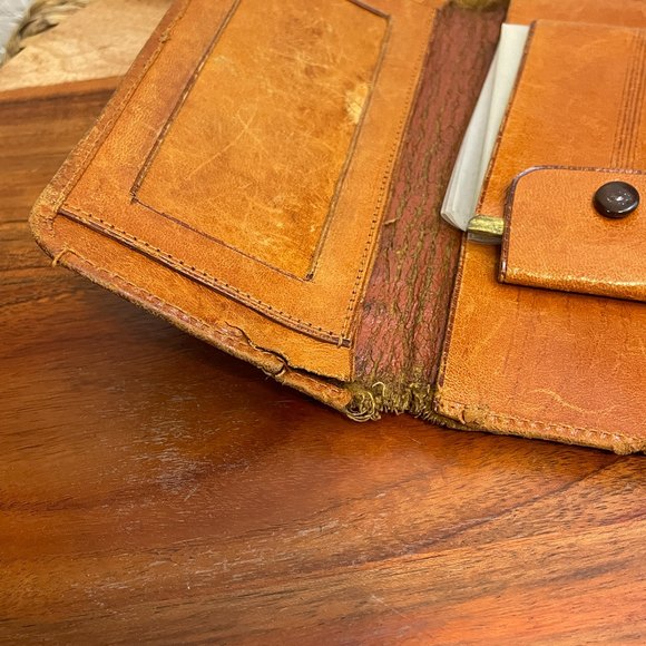 🌻VTG Leather Mayan Calendar Tri Fold Wallet - Picture 6 of 10